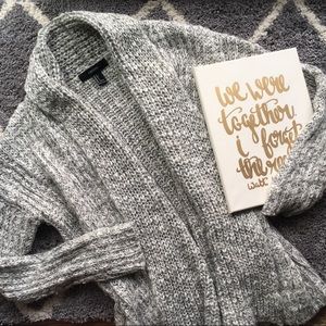 ❄️ CHUNKY CARDIGAN ❄️